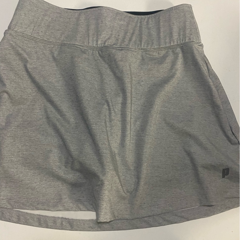 Prince brand women’s tennis skirt- never worn size small